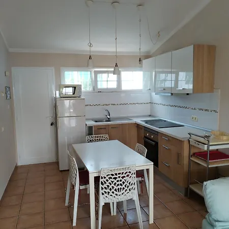 2 Dormitorios, Cerca Cc Yumbo Apartman